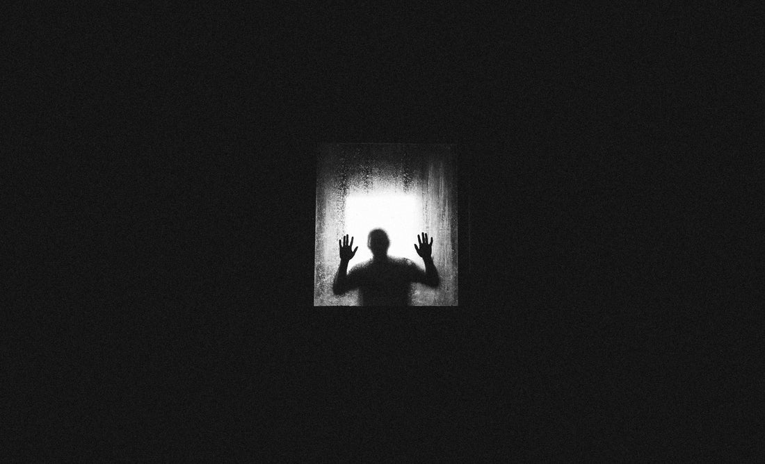 The Quiet Kind of Falling Apart. - baj.