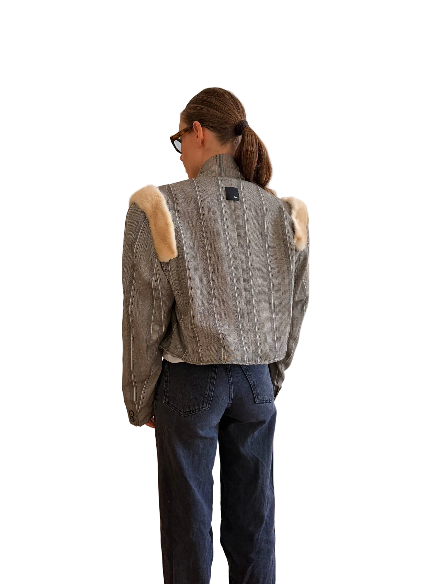 N°049 — Cropped Blazer