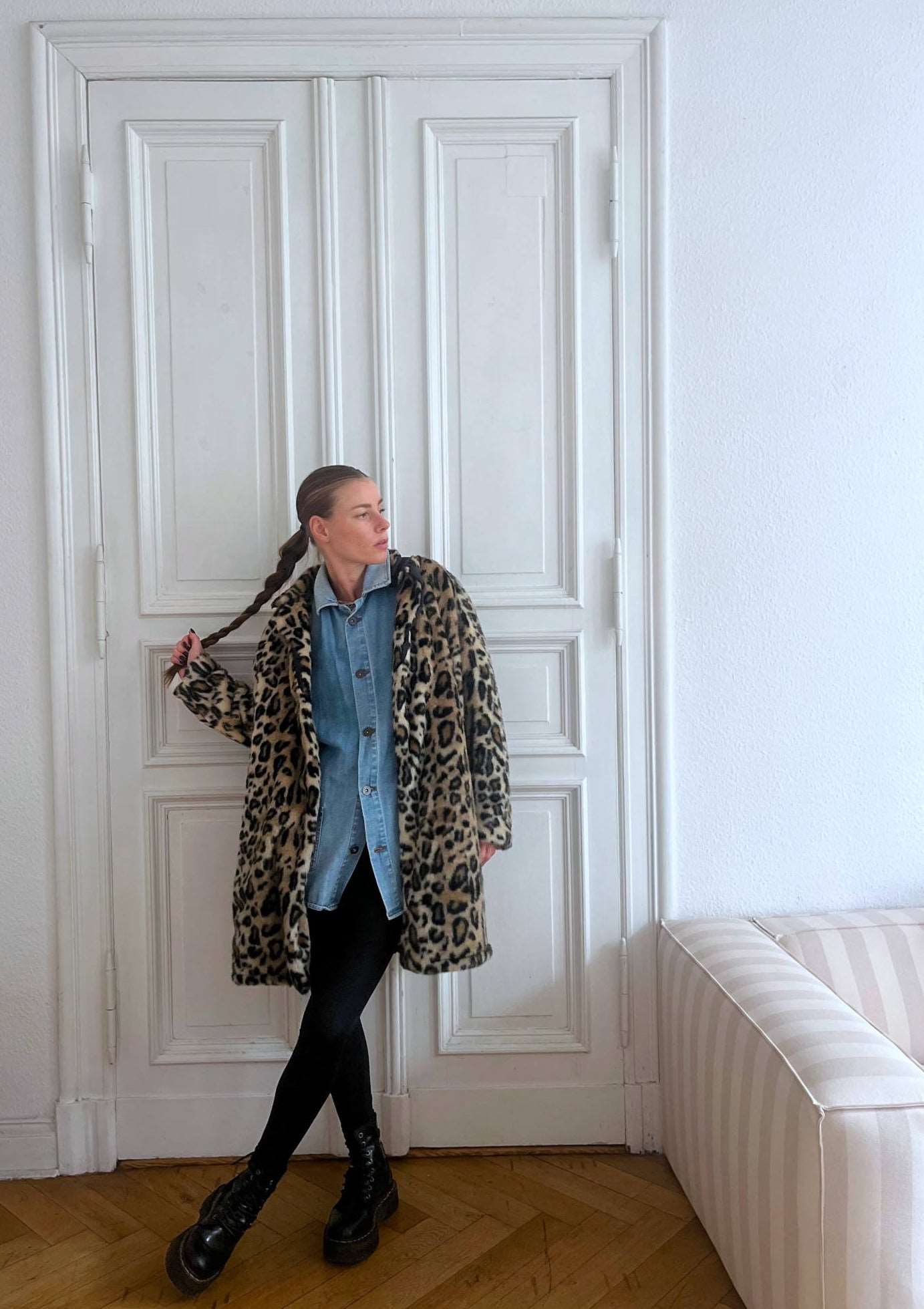 Fake Fur Jacket "LEO." - baj.