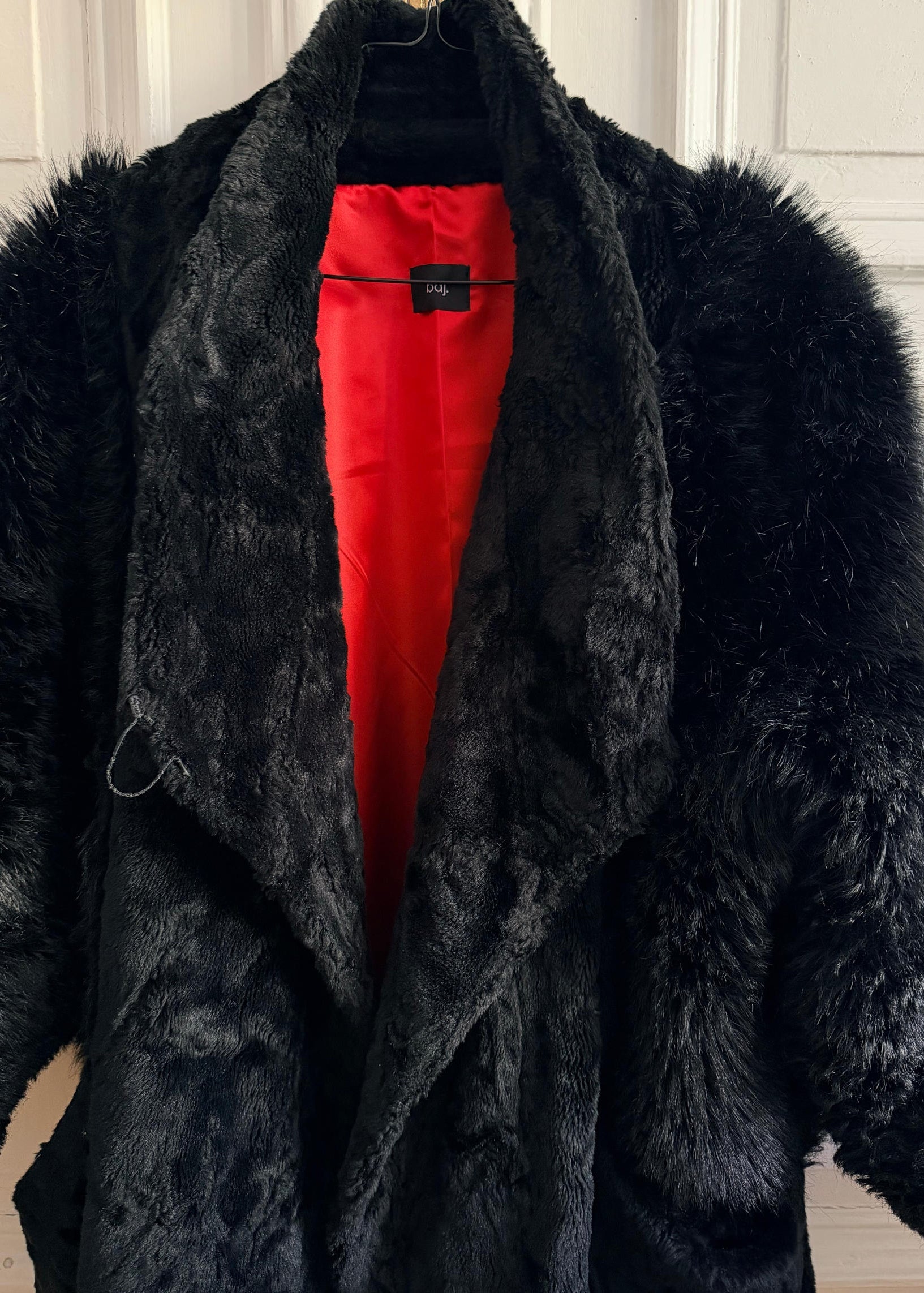 Faux Fur Coat "BO." - baj.