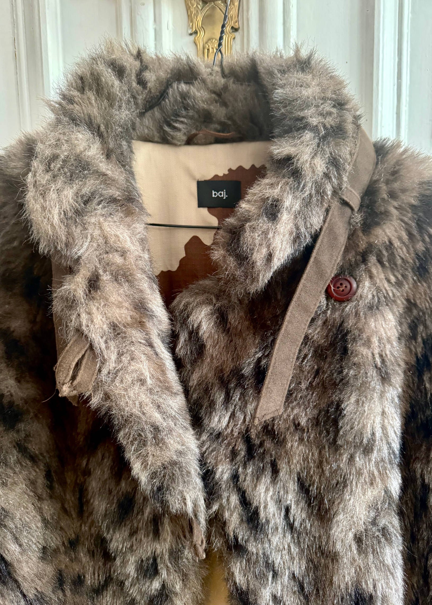 Faux Fur Jacket "GRELO." - baj.