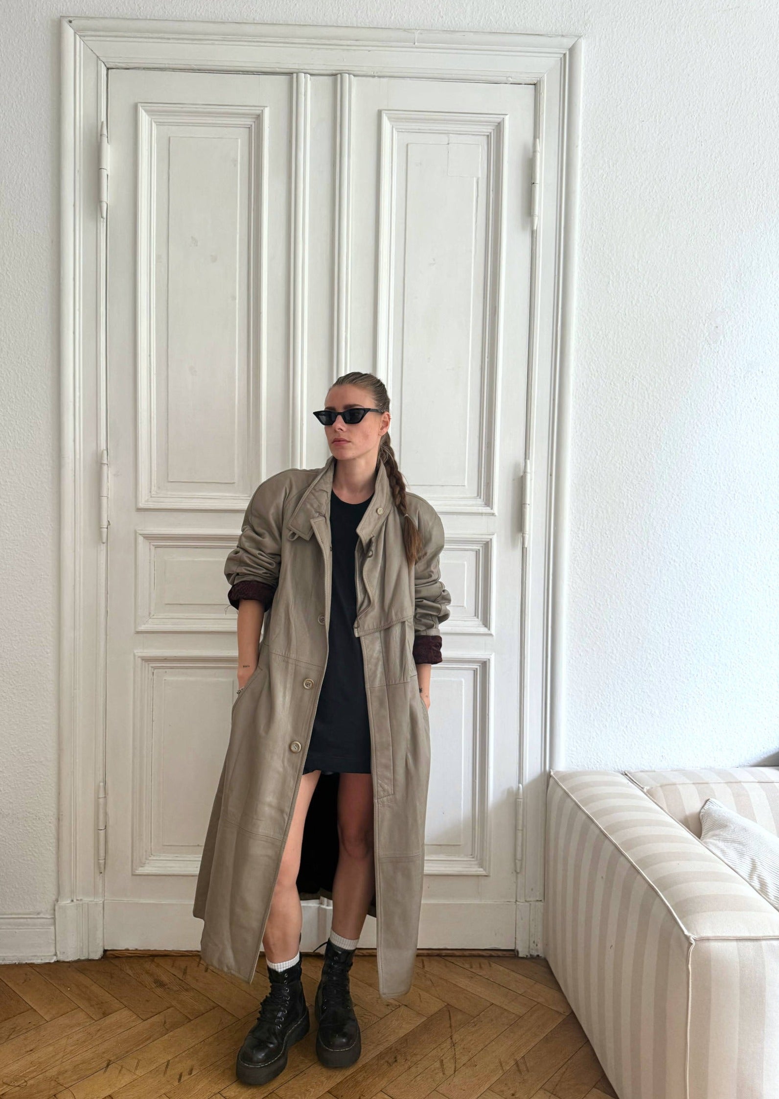 Leather Trech Coat "UNITRE." - baj.
