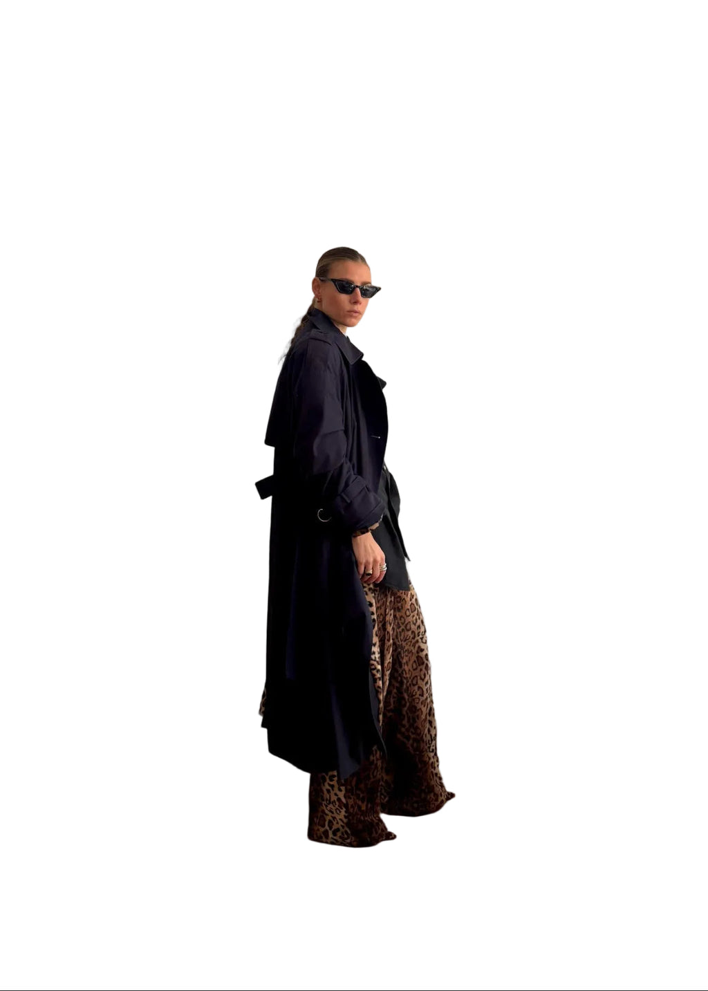Oversize Trench Coat "LE." - baj.