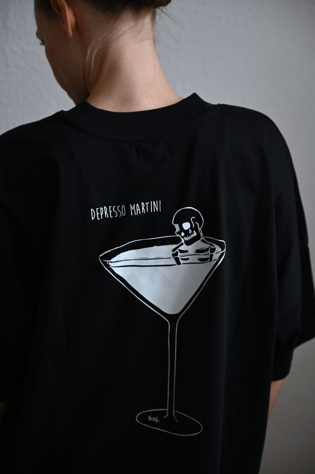 Unisex T-Shirt "DEPRESSO MARTINI." - baj.