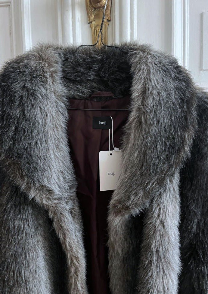 Fake Fur Jacket "GREYA." - baj.